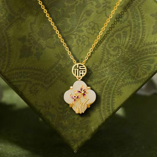 925 Silver Hetian Jade Orchid Clover Luck Necklace Set 925 Silver Hetian Jade Orchid Clover Luck Necklace Set