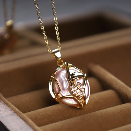 Gold-plated Baroque Pearl Flower Sincerity Necklace Gold-plated Baroque Pearl Flower Sincerity Necklace