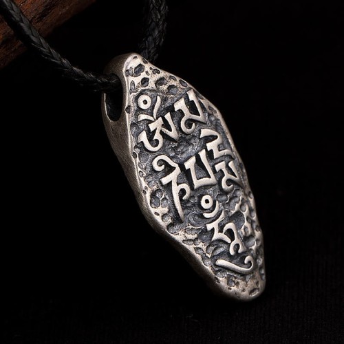 Tibetan 925 Silver Om Mani Padme Hum Necklace Pendant Tibetan 925 Silver Om Mani Padme Hum Necklace Pendant