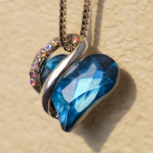 Love Heart Birthstone Healing Energy Necklace Love Heart Birthstone Healing Energy Necklace