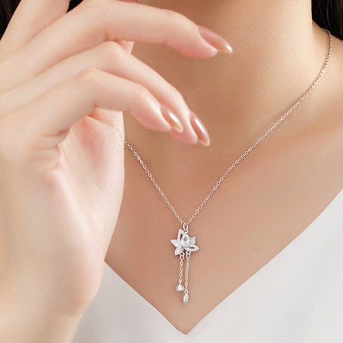 925 Silver Lotus Zircon Enlightenment Necklace 925 Silver Lotus Zircon Enlightenment Necklace
