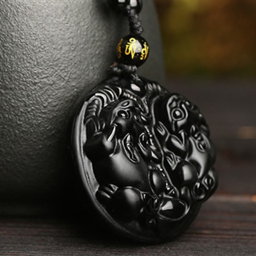 Black Obsidian Pixiu Bead Purification Necklace Pendant Black Obsidian Pixiu Bead Purification Necklace Pendant