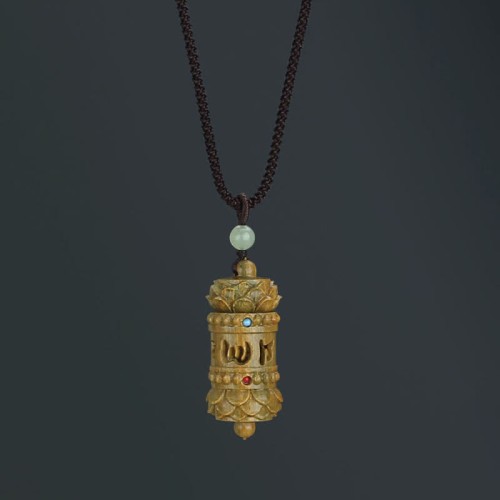 Tibet Green Sandalwood Om Mani Padme Hum Necklace Tibet Green Sandalwood Om Mani Padme Hum Necklace
