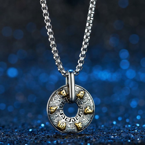 Tibetan Om Mani Padme Hum Peace Buckle Creativity Necklace Tibetan Om Mani Padme Hum Peace Buckle Creativity Necklace