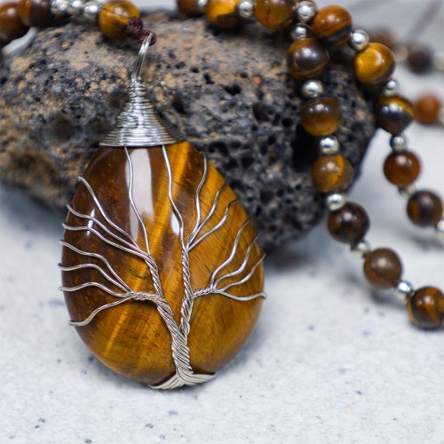 Natural Tiger Eye Strength Beaded Pendant Necklace Natural Tiger Eye Strength Beaded Pendant Necklace