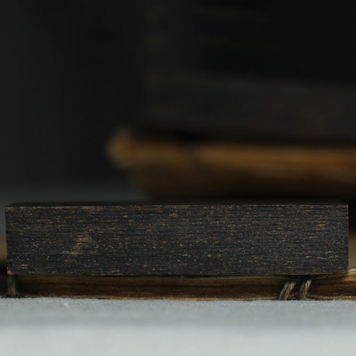Kalimantan Agarwood Calm Balance Necklace Amulet Kalimantan Agarwood Calm Balance Necklace Amulet