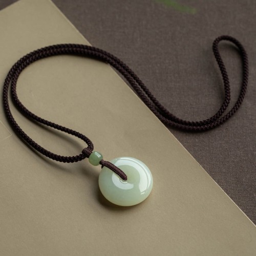Round Jade Peace Buckle Luck Necklace Round Jade Peace Buckle Luck Necklace