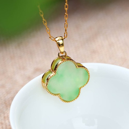 Four Leaf Clover Jade Luck Necklace Four Leaf Clover Jade Luck Necklace