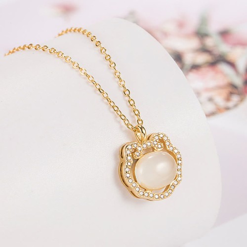 Chalcedony Lock of Good Wishes Necklace Chalcedony Lock of Good Wishes Necklace