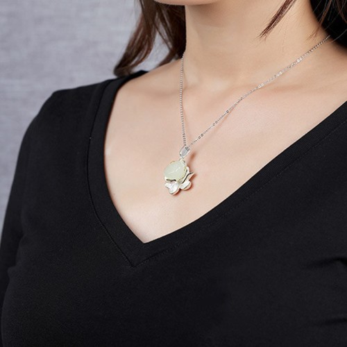 White Jade Lotus Flower Happiness Necklace White Jade Lotus Flower Happiness Necklace