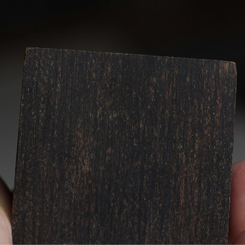 Kalimantan Agarwood Calm Balance Necklace Amulet Kalimantan Agarwood Calm Balance Necklace Amulet