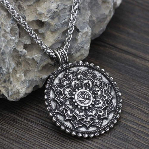 Six True Words Peace Flower Pattern Necklace