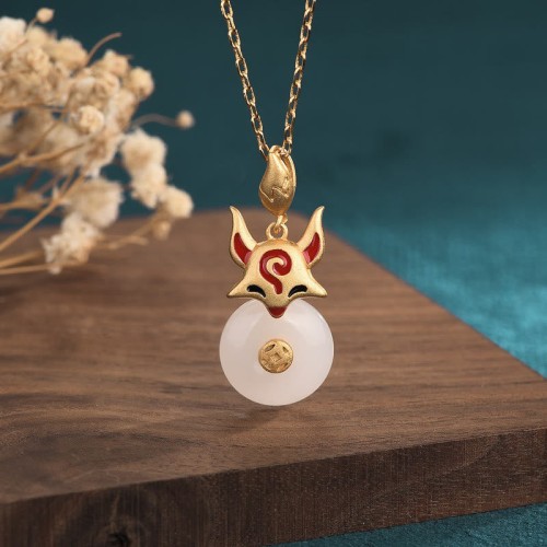 White Jade Fox Copper Coin Luck Necklace White Jade Fox Copper Coin Luck Necklace