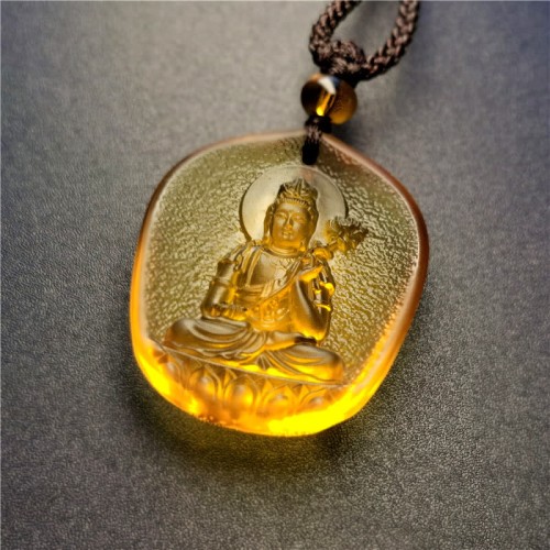 Chinese Zodiac Natal Buddha Liuli Crystal Necklace Chinese Zodiac Natal Buddha Liuli Crystal Necklace