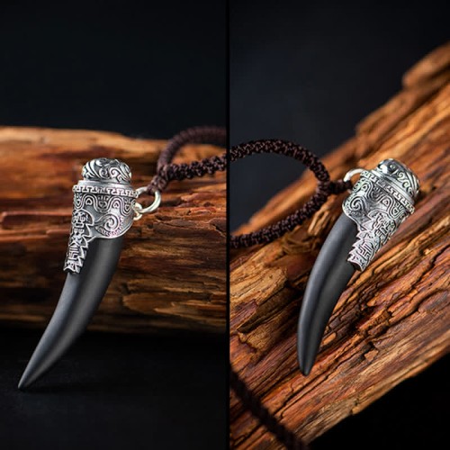 925 Silver Black Obsidian Wolf Tooth Strength Necklace 925 Silver Black Obsidian Wolf Tooth Strength Necklace