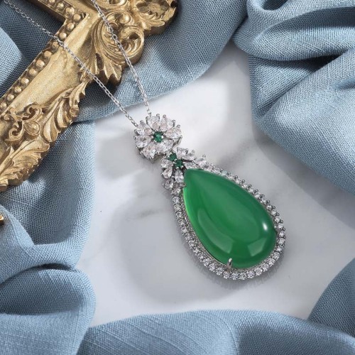 Cyan Jade Harmony Necklace Cyan Jade Harmony Necklace