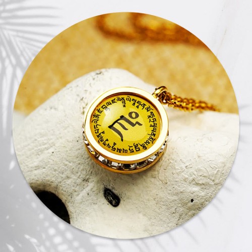 Tibetan Yellow God of Wealth Crystal Necklace