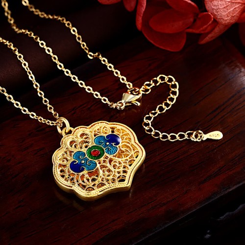 Tibet Auspicious Clouds Copper Luck Necklace Tibet Auspicious Clouds Copper Luck Necklace