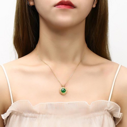 925 Silver Green Chalcedony Hetian Jade Strength Necklace 925 Silver Green Chalcedony Hetian Jade Strength Necklace