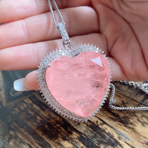 Rose Quartz Heart Love Necklace Pendant Rose Quartz Heart Love Necklace Pendant