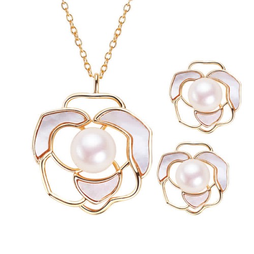 925 Silver Pearl Camellia Happiness Necklace 925 Silver Pearl Camellia Happiness Necklace