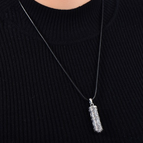 Tibetan Om Mani Padme Hum Buddha Luck Necklace Tibetan Om Mani Padme Hum Buddha Luck Necklace