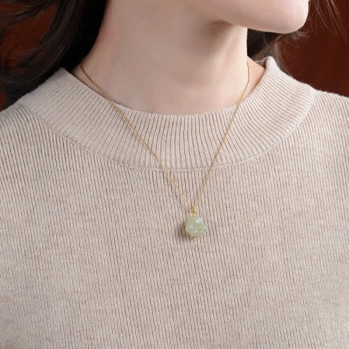 925 Silver Hetian White Jade Cat Paw Luck Necklace