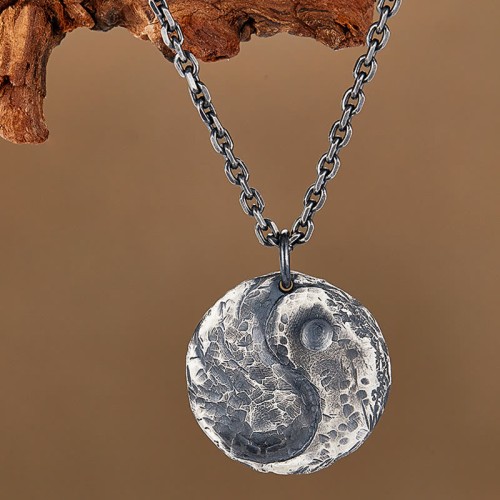 Sterling Silver Yin Yang Hammer Texture Harmony Necklace