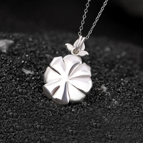 999 Sterling Silver Peony Flower Pearl Necklace 999 Sterling Silver Peony Flower Pearl Necklace