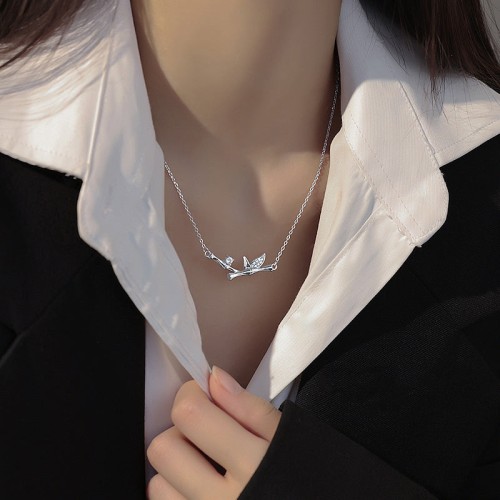 Bamboo Leaf Copper Zircon Wealth Necklace Pendant Bamboo Leaf Copper Zircon Wealth Necklace Pendant