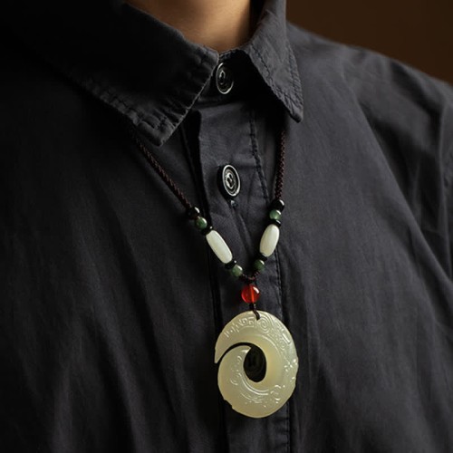 Peace Buckle Red Sandalwood Agate Necklace Peace Buckle Red Sandalwood Agate Necklace