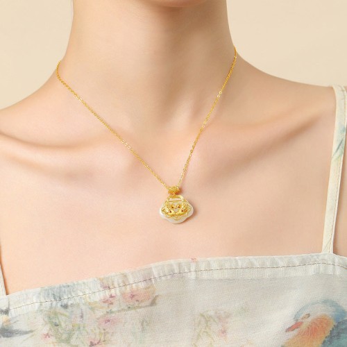 Sterling Silver Hetian Jade Koi Fish Wealth Necklace Sterling Silver Hetian Jade Koi Fish Wealth Necklace