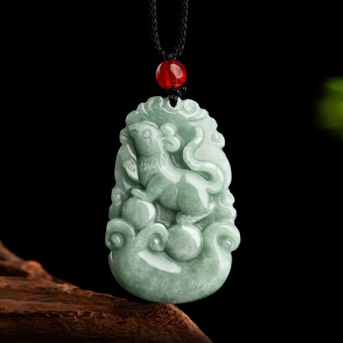 Natural Green Jade Chinese Zodiac Luck Necklace Natural Green Jade Chinese Zodiac Luck Necklace