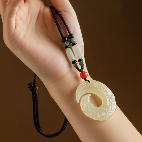 Peace Buckle Red Sandalwood Agate Necklace Peace Buckle Red Sandalwood Agate Necklace