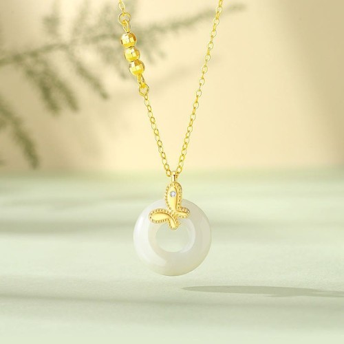 925 Silver Ginkgo Leaf Chalcedony Fu Character Necklace 925 Silver Ginkgo Leaf Chalcedony Fu Character Necklace