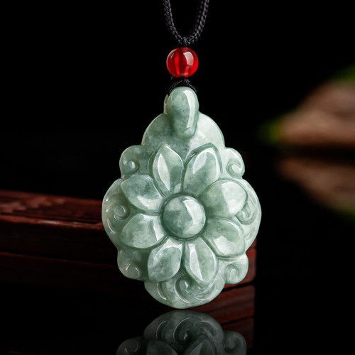 Natural Jade Kalanchoe Flower Luck Necklace Pendant