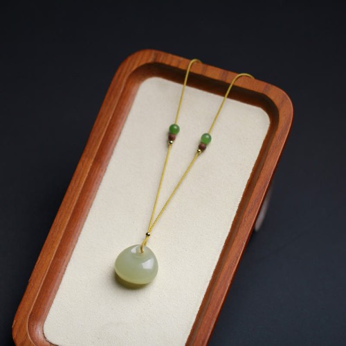 Hetian Jade Small Bag Prosperity String Necklace Pendant Hetian Jade Small Bag Prosperity String Necklace Pendant