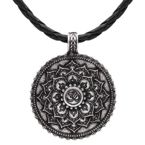 Six True Words Peace Flower Pattern Necklace