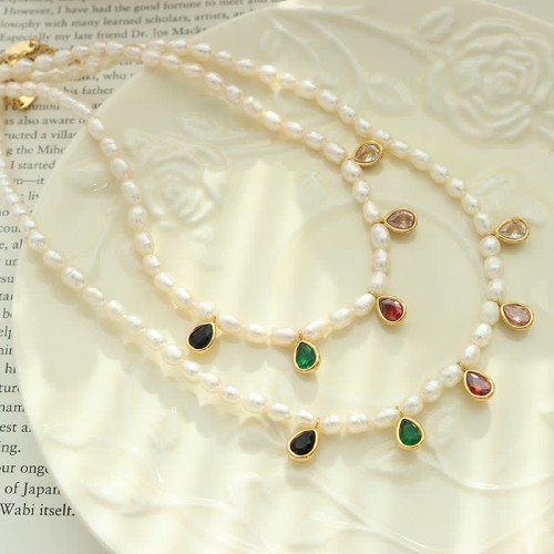 Pearl Crystal Purity Necklace Pendant Pearl Crystal Purity Necklace Pendant