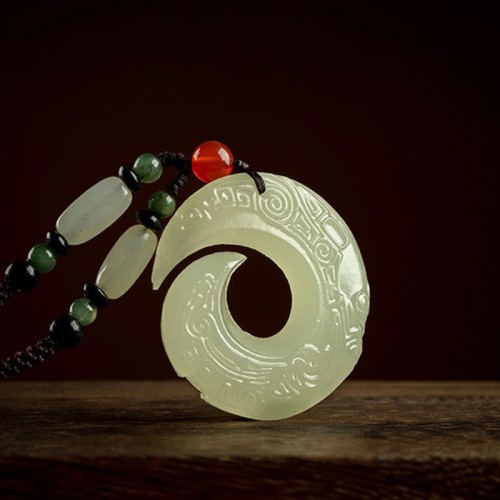 Peace Buckle Red Sandalwood Agate Necklace Peace Buckle Red Sandalwood Agate Necklace