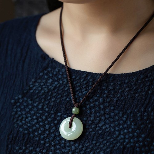 Round Jade Peace Buckle Luck Necklace Round Jade Peace Buckle Luck Necklace