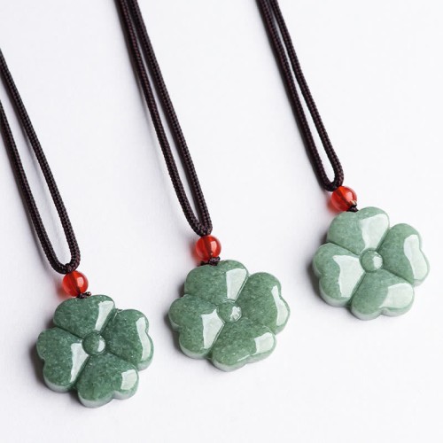 Lucky Four Leaf Clover Jade Prosperity Necklace Lucky Four Leaf Clover Jade Prosperity Necklace