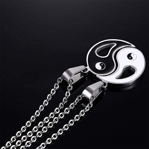 Yin Yang Couple Pendant Necklace Yin Yang Couple Pendant Necklace