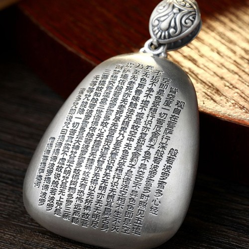 999 Silver Zodiac Natal Buddha Heart Sutra Necklace 999 Silver Zodiac Natal Buddha Heart Sutra Necklace