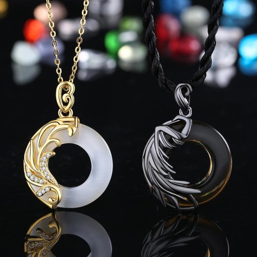 Obsidian Chalcedony Meditation Pendant Necklace Obsidian Chalcedony Meditation Pendant Necklace