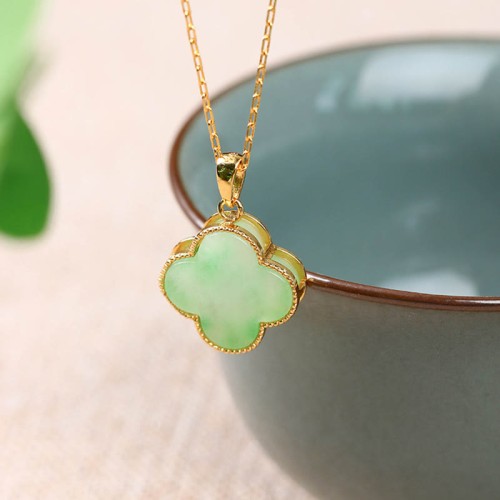 Four Leaf Clover Jade Luck Necklace Four Leaf Clover Jade Luck Necklace