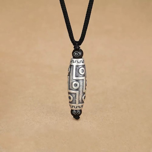 Nine-Eye Dzi Bead Auspicious Clouds Necklace Pendant Nine-Eye Dzi Bead Auspicious Clouds Necklace Pendant