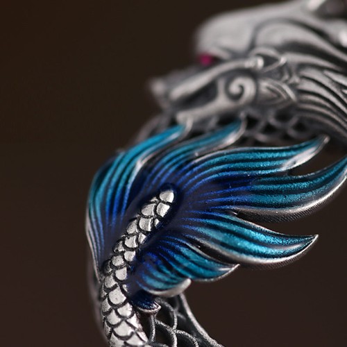 999 Sterling Silver Year of the Dragon Peace Buckle Necklace