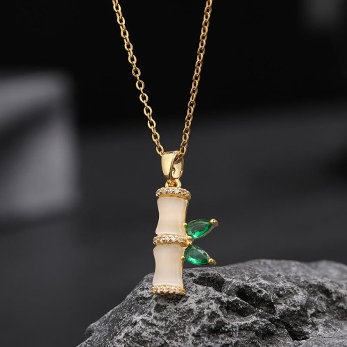 18K Gold Plated Chalcedony Bamboo Rhinestone Necklace 18K Gold Plated Chalcedony Bamboo Rhinestone Necklace