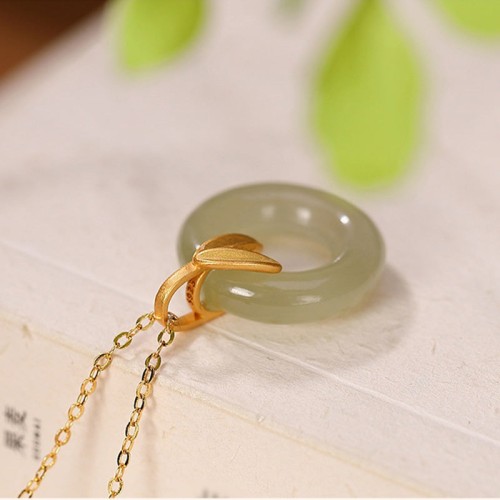 925 Silver Cyan Jade Bamboo Leaf Harmony Necklace 925 Silver Cyan Jade Bamboo Leaf Harmony Necklace